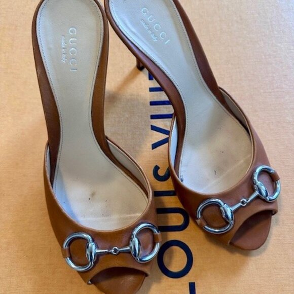 Authentic Gucci Mules - Size 7 - Picture 2 of 2